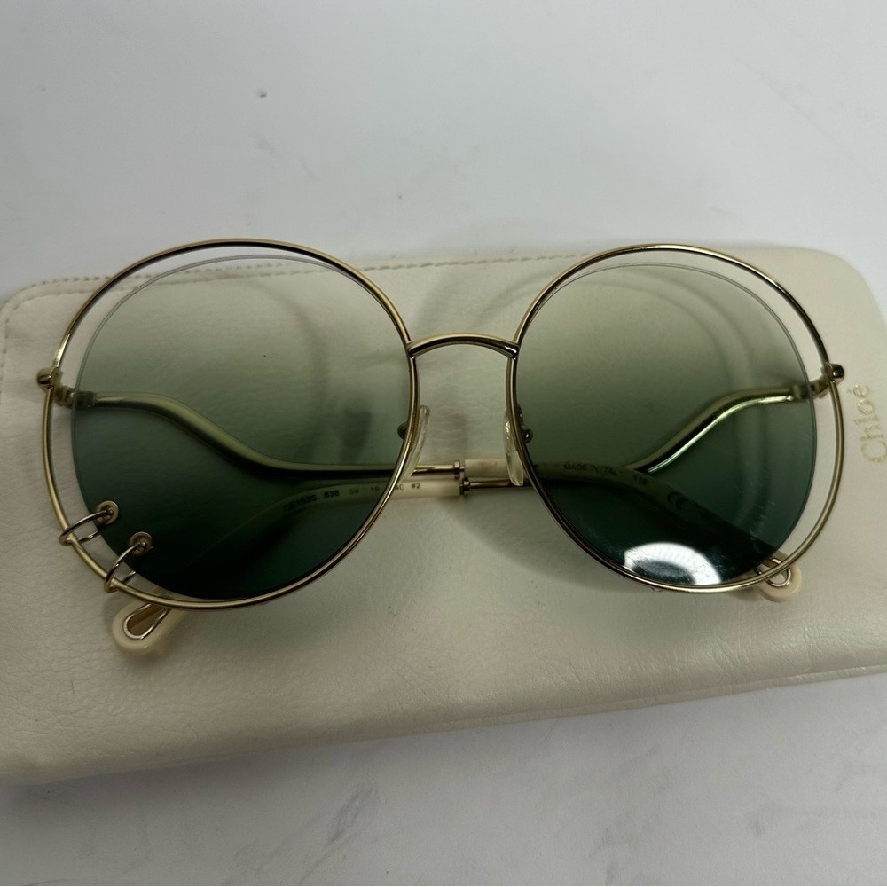 Chloe Round Sunglasses Gold Frame with Green Gradient Lenses